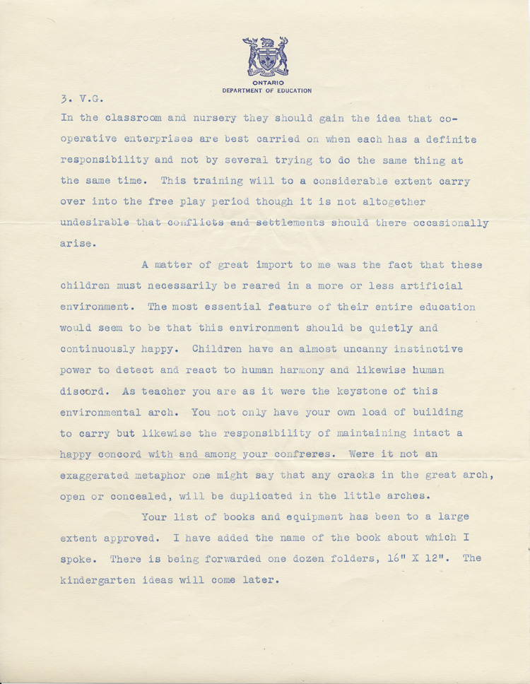 Reproduction de la troisi&egrave;me page d’une lettre de Harold Edwin Amoss, inspecteur des classes auxiliaires, minist&egrave;re de l’&Eacute;ducation de l’Ontario, &agrave; Ga&euml;tane V&eacute;zina, enseignante &agrave; la pouponni&egrave;re des jumelles Dionne, 22 f&eacute;vrier 1939.